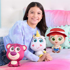 Disney Doorables Puffables unboxing moment with a tiny 5-inch house.