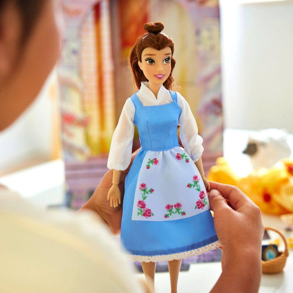 Belle's shoes and hair bow complete a classic princess look for creative scenes.