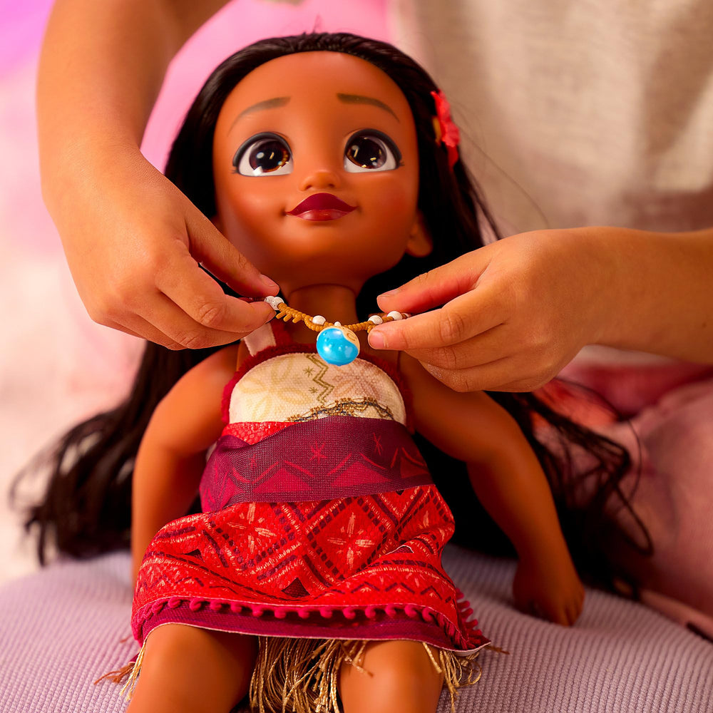 Disney Store Moana dress detail shows authentic tapa print