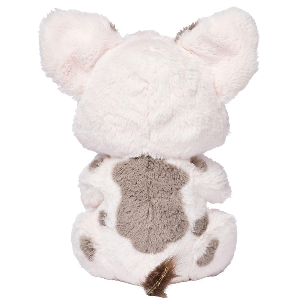 Disney Store Moana Pua plush collection adds Moana-themed cuddly toy to a kid's shelf.