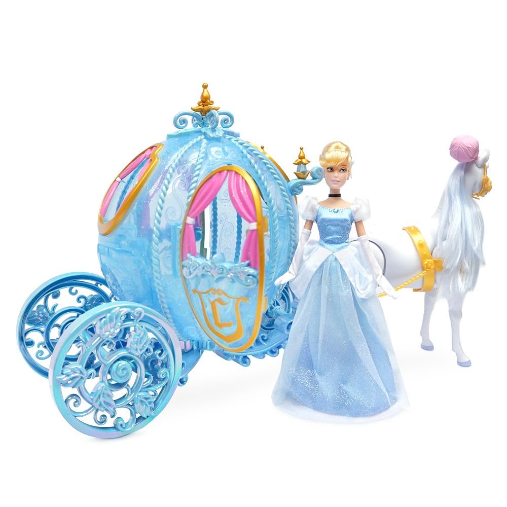 Disney Store packaging display box makes gifting and storage easy.