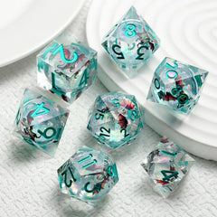 DNDND Shinny Liquid Core D20 dice present luminous visuals for dramatic outcomes.