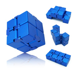 Dolasev Infinity Cube blue in hand for focused, relaxed work sessions.