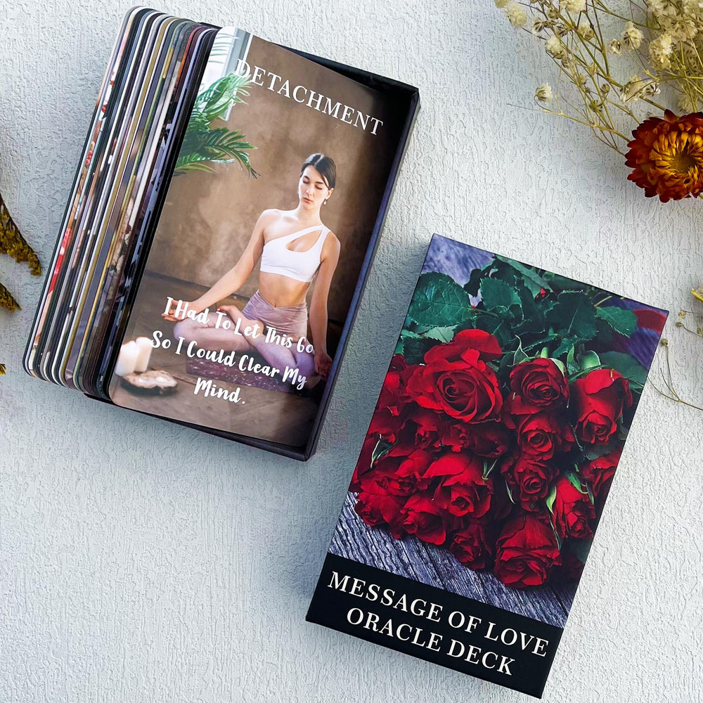 DPEHAKMK Message of Love oracle box open reveals 54 cards.