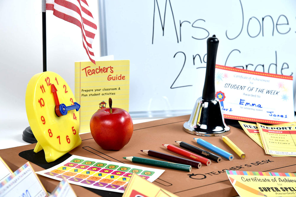 Dr. STEM Toys teacher set eraser keeps boards clean during lessons.