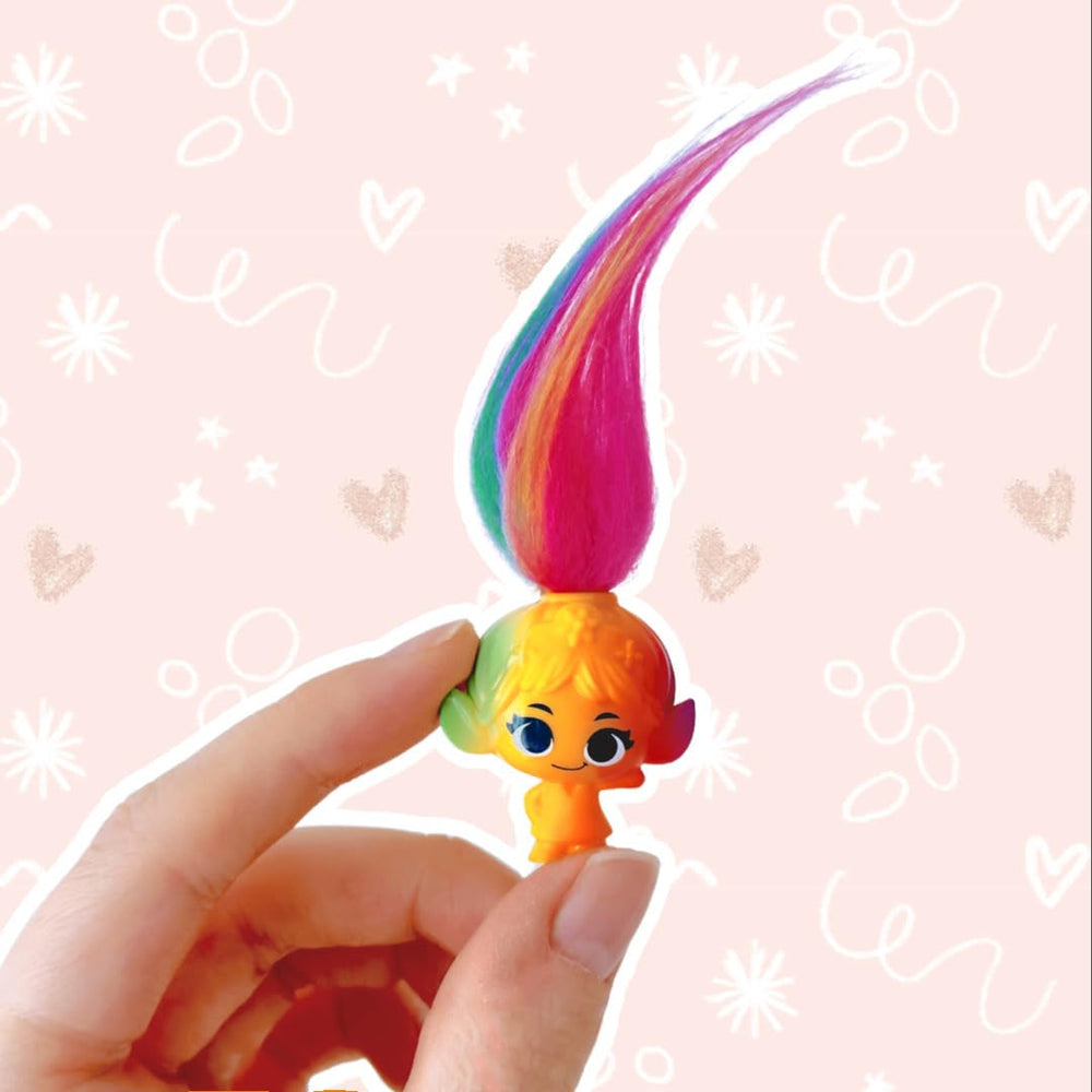 DREAMWORKS TROLLS Mineez packaging offers 1-pack, 2-pack, and 5-pack options.