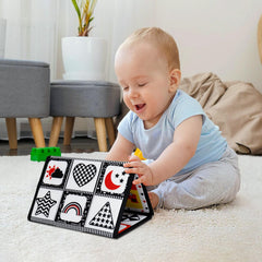 Dr.Rapeti washable, non-toxic baby mirror for safe cleaning after play.