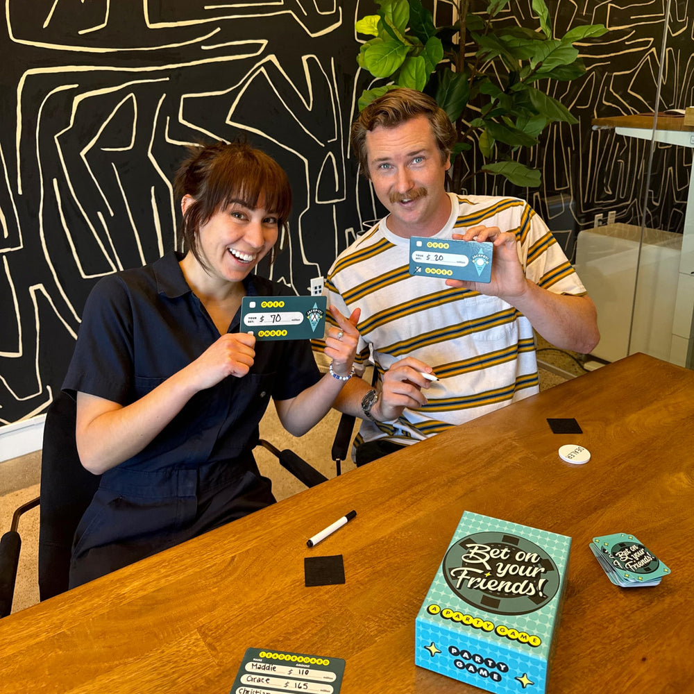 DSS Games Bet On Your Friends cleanup cloths simplify post-game tidying