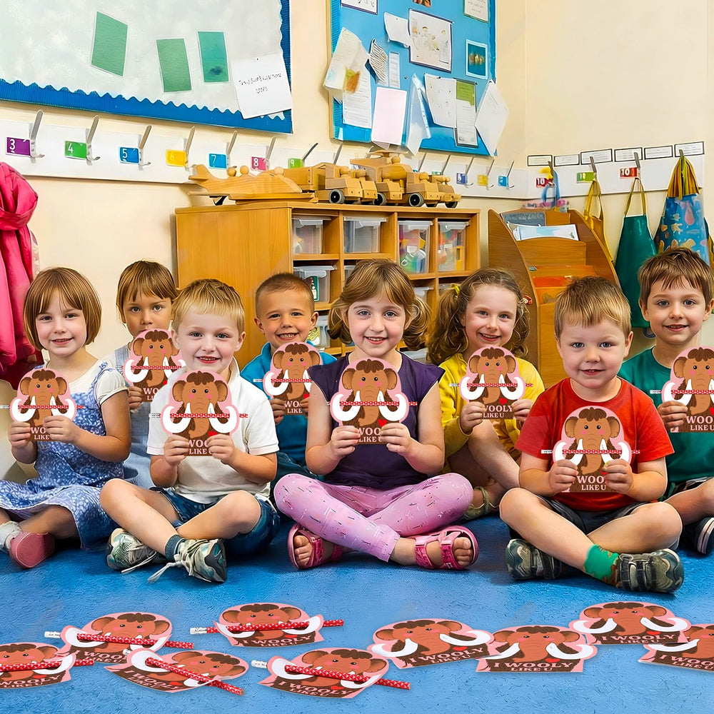 Dunzoom classroom gift set ideal for party favors and prizes