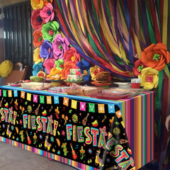 Dvaorc corn print tablecloth keeps tables tidy during snacks