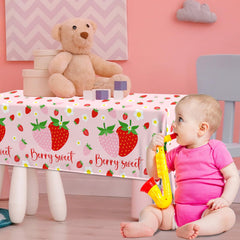 Dydamud strawberry tablecloth suitable for indoor and outdoor berry-themed events.