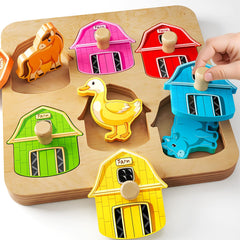 EDUJOY wooden farm peg puzzle front view with inviting knobs.