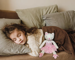 elskandi Tooth Fairy's Night Book rhyming story for early readers with Caterina.