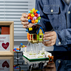 ENJBRICK Up Balloon House with step by step instructions for confident building.