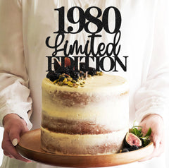 EONNCNT cake topper closeup highlights shimmering surface and durable cardstock.