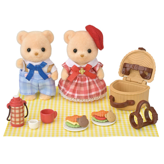 Epoch Sylvanian biscuit bear figure with fluffy fur boosts imaginative play.