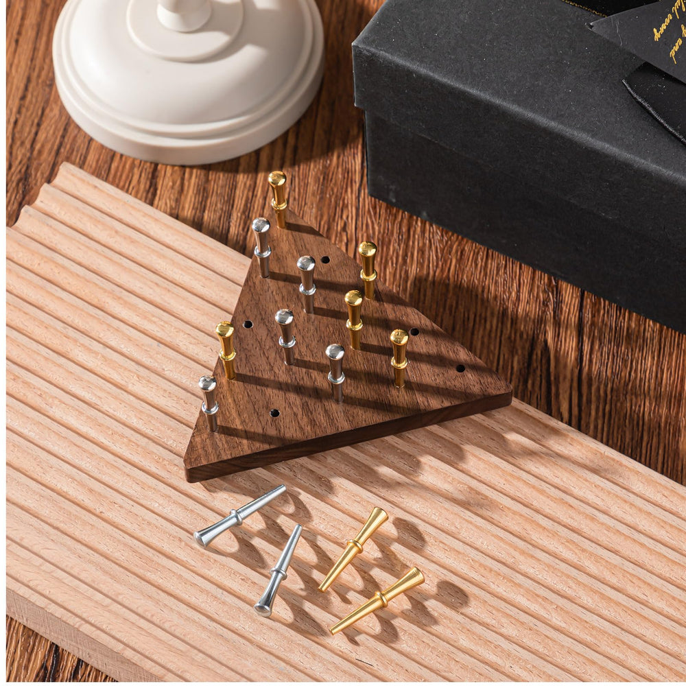 Estune storage bag keeps the peg game organized on the go.