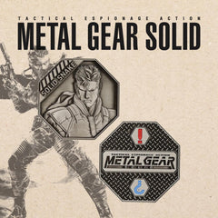 Fanattik Solid Snake coin honors a legendary hero for display.