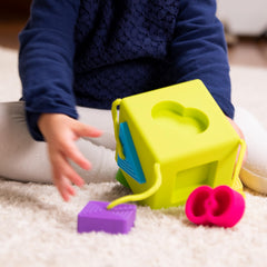 OombeeCube six shapes fit slots to boost shape recognition