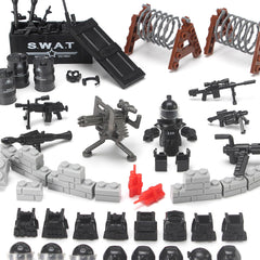 FELEPH SWAT figures and gear enabling multiple figure configurations in scenes