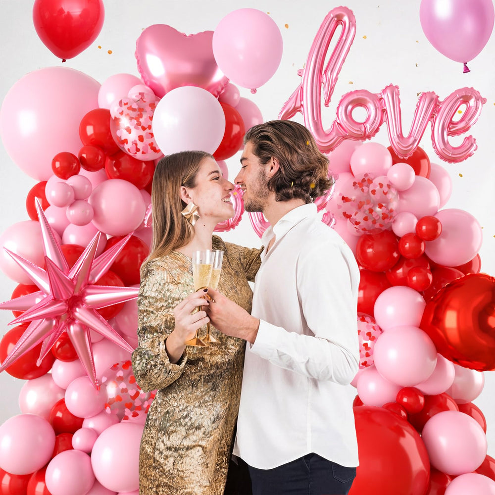 FEYG heart foil balloons add a focal romantic accent
