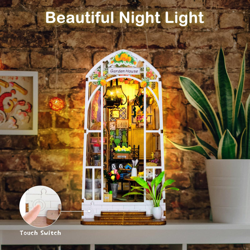 Fimeetoy Book Nook Kit gift idea for miniatures lovers