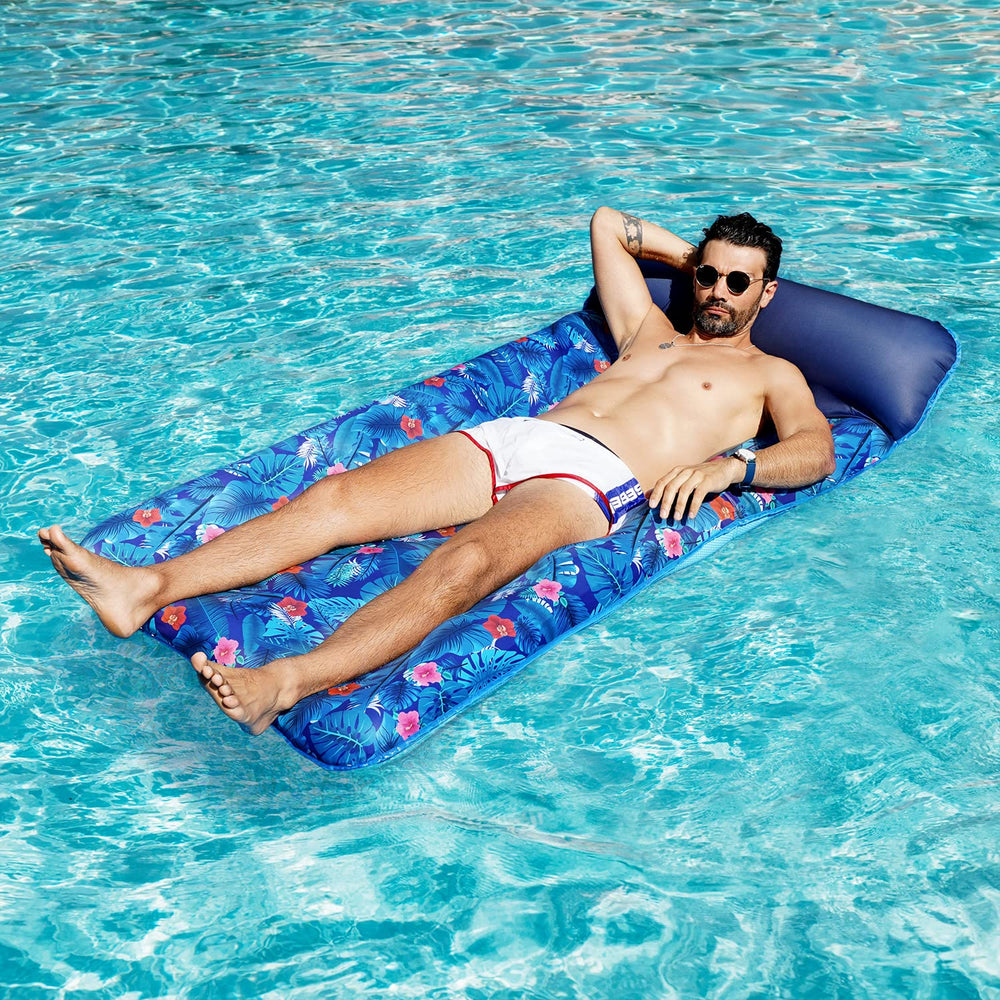 FindUWill travel-friendly foldable float folds compactly for easy vacation packing