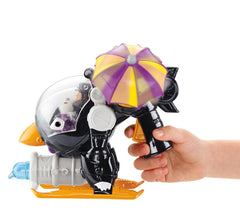Fisher-Price Imaginext copter umbrellas spin in exciting action sequences.