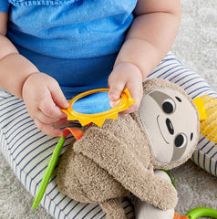 Compact design suits small strollers and quick packing.