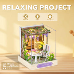 Flever dollhouse-kit english-manual aids assembly with clear hints.