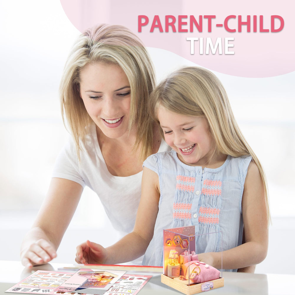 Flever assembled size image reflects a charming, ready-to-display scene.