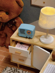 Flever Sunny Study makes a thoughtful handmade gift for craft lovers.