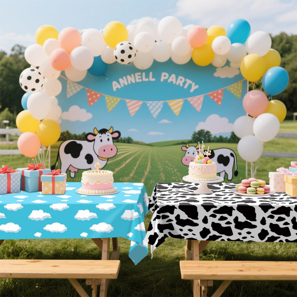 FuenteOrilla party-decor tablecloth setup suits multi-table party layouts.