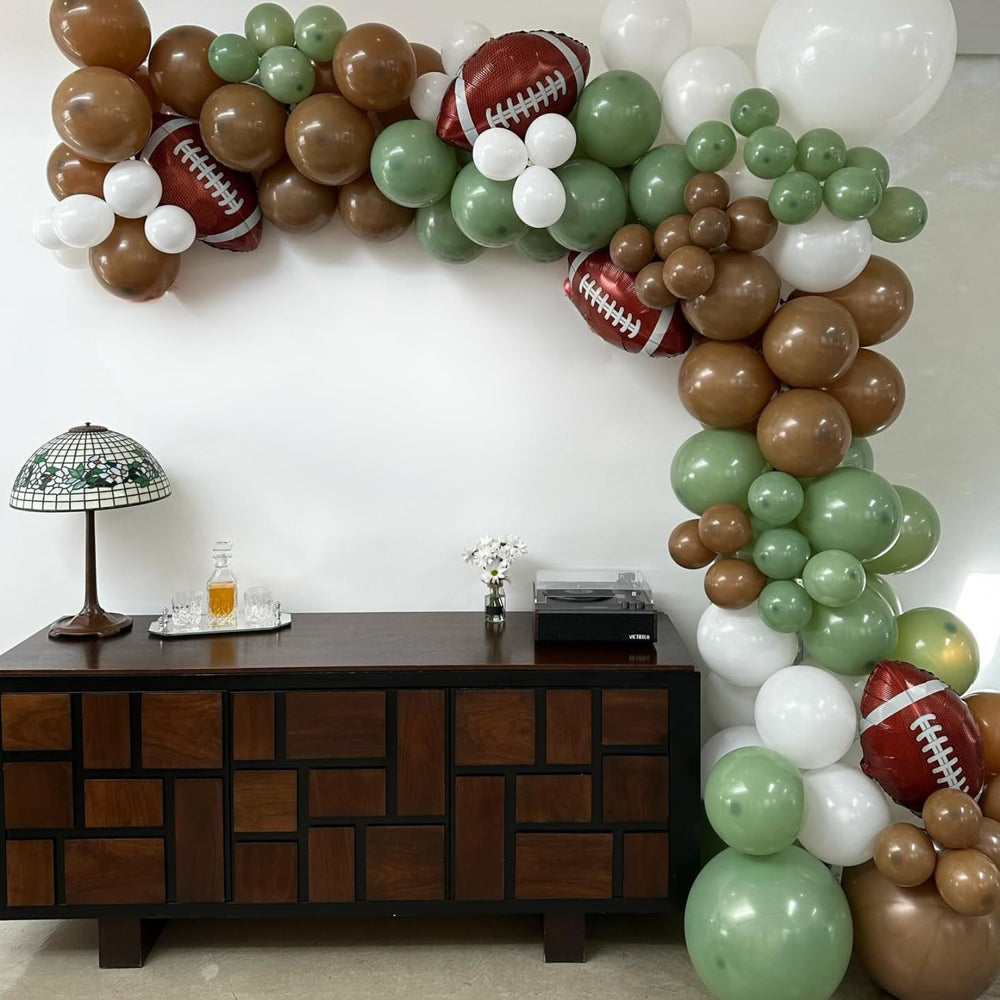 FunHot 12-inch coffee balloons provide warm contrast for festive arches