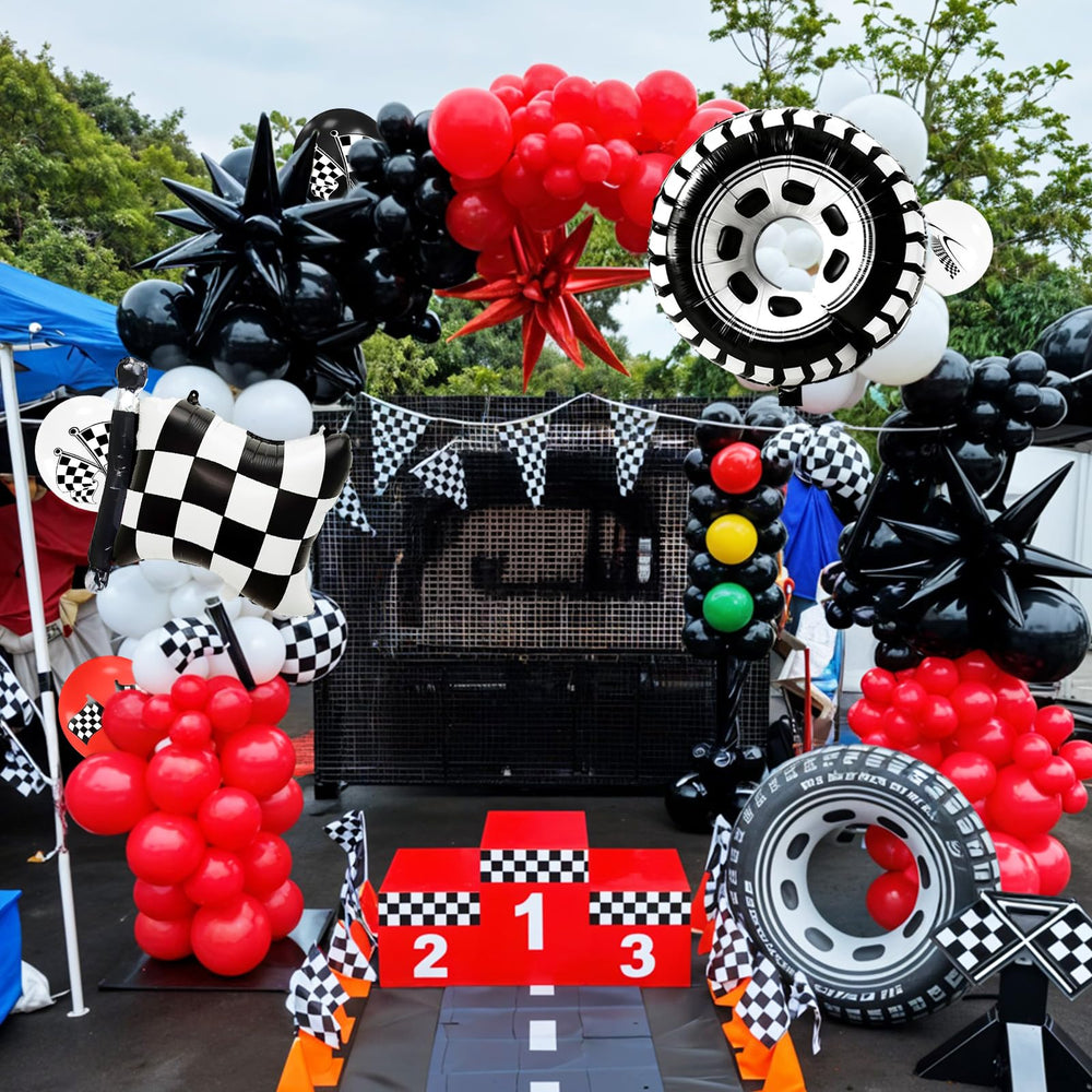 FunHot black checkered balloons for dramatic racing mood.