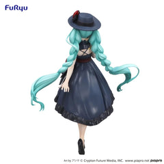 Furyu Hatsune Miku trio-try-it figure dress detail with turquoise braid