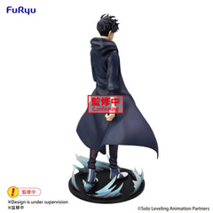 Furyu Solo Leveling Sung Jinwoo figure close-up detail highlighting intricate sculpt and color