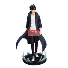Furyu Solo Leveling Sung Jinwoo figure front view for premium display and collection