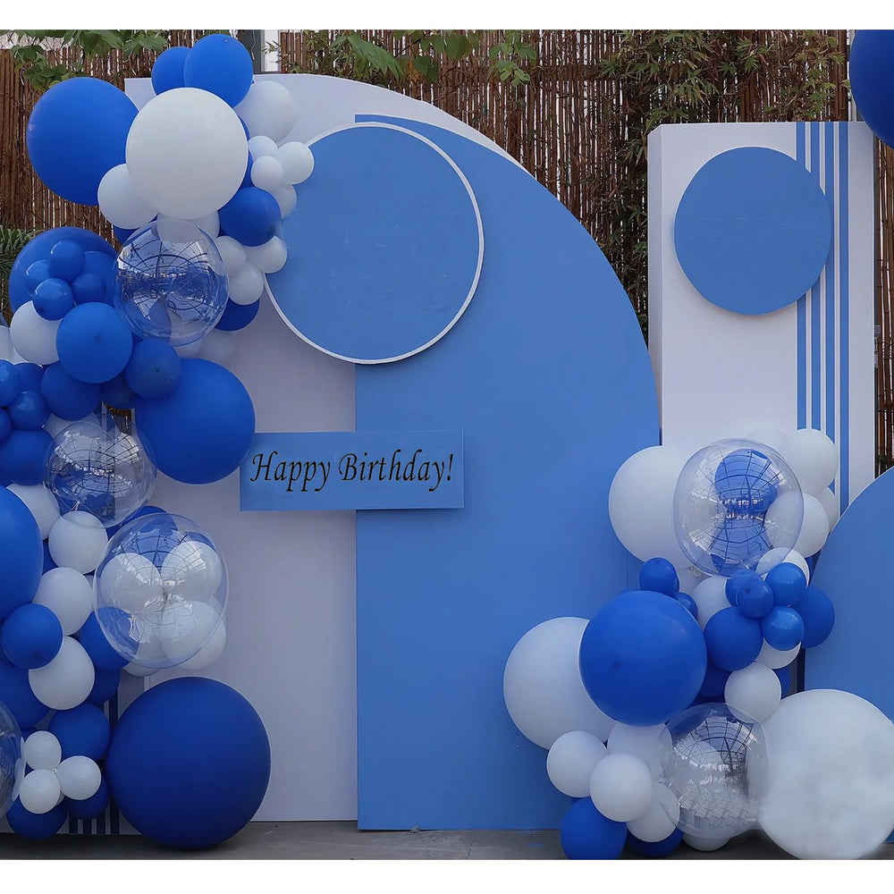 GaesQae garland-arch setup demonstrates simple DIY decoration ideas