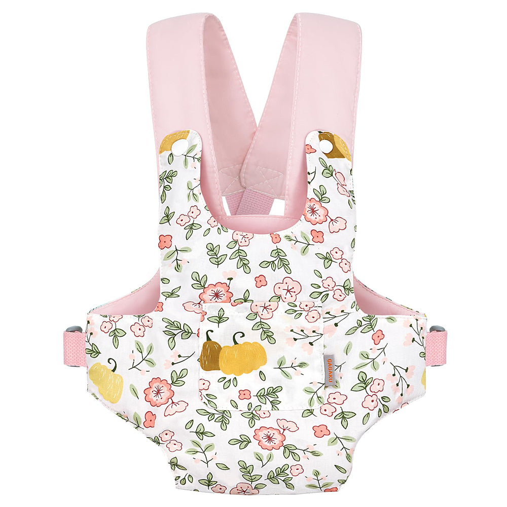 GAGAKU compact carrier helps keep dolls and accessories organized.
