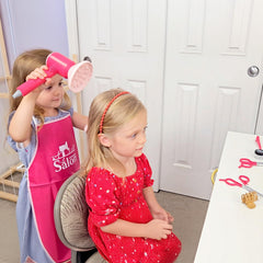 GAGAKU apron for kids enhances dressed-up salon experiences