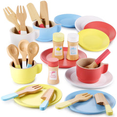 GAGAKU wooden play dishes close-up, durable wood, kid-friendly design.