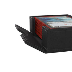 Gamegenic Cards Lair 400plus magnetic closure keeps the lid secure.