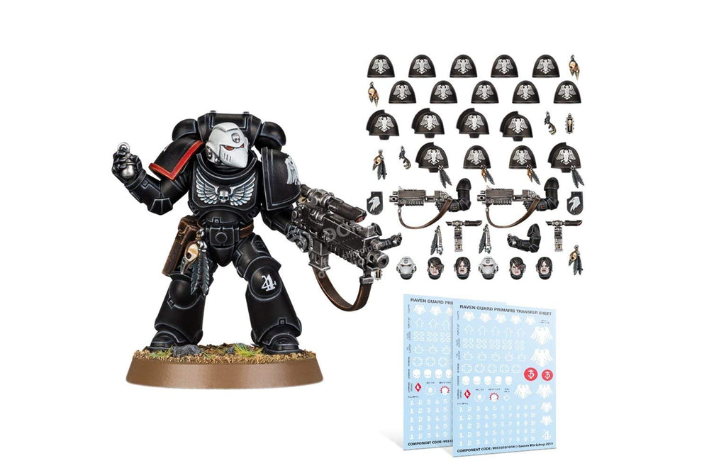 Games Workshop Raven Guard shoulder pads enable varied poses for Hellblasters and Intercessors.