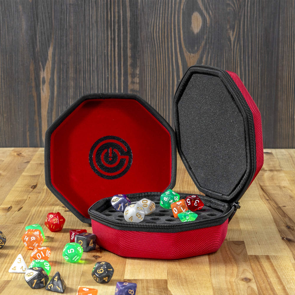 GEEKON felt dice tray under case enables smooth rolls.