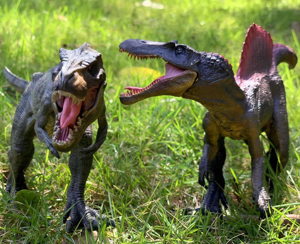 Gemini&Genius dinosaur display model crafted for education and decoration