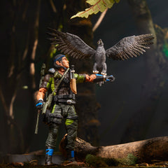 G.I. Joe 28 accessory pieces for varied storytelling and displays.