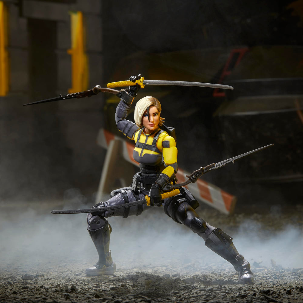 Elite ops gear on Agent Helix for heroic display.