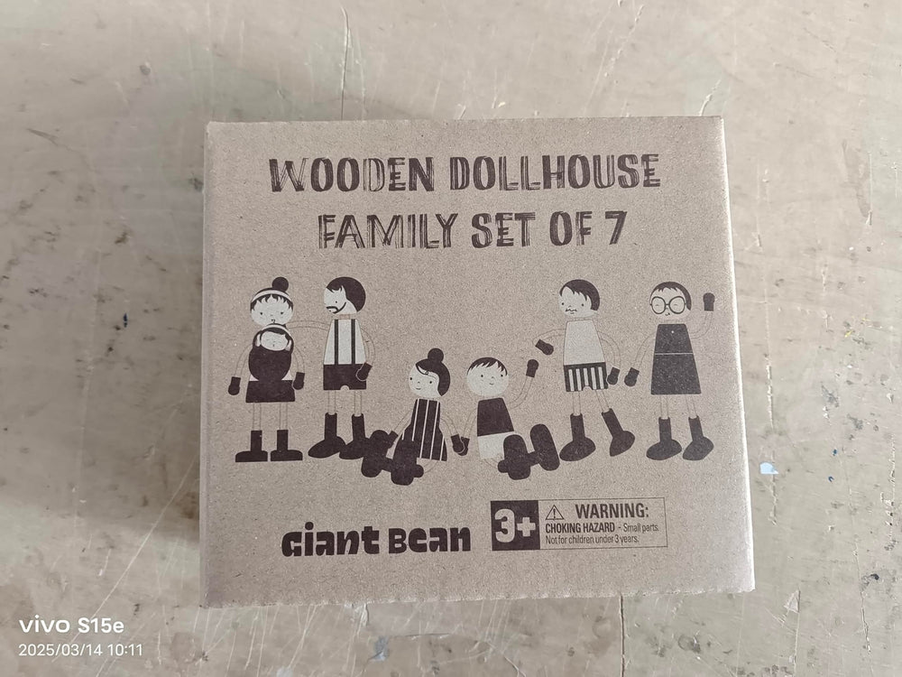 Giant bean wooden dolls make a thoughtful gift for kids aged 3 and up.