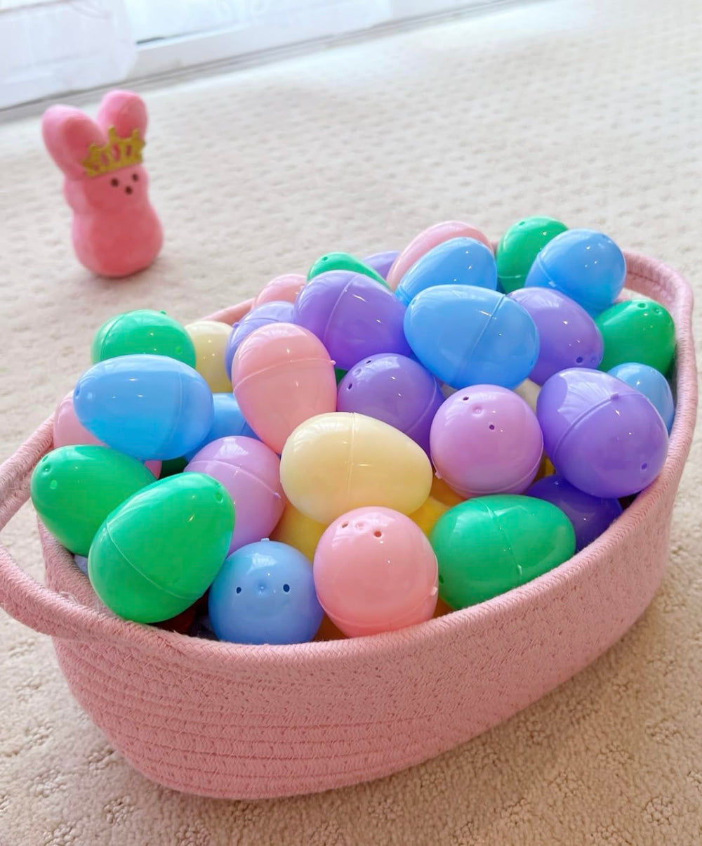 GiftExpress pastel Easter eggs arranged for display and party decor.